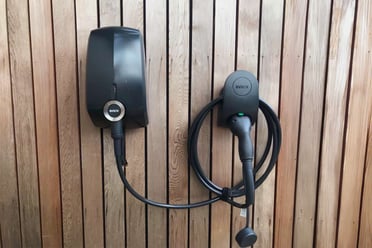 Best EV Charger to Pair With Solar Panels (2026 Guide)