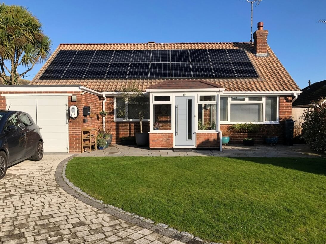Littlehampton, West Sussex - 8 kWp (Dec '21)